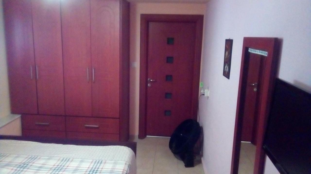 Maria Lux Apartments 볼로스 외부 사진